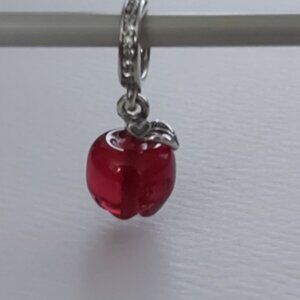 Authentic PANDORA *RETIRED* Sterling Silver Red Apple Murano Glass 799534C01